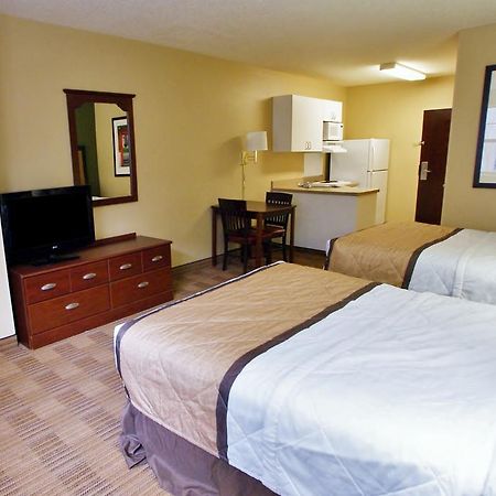 Extended Stay America Suites - Raleigh - Cary - Regency Parkway North Buitenkant foto