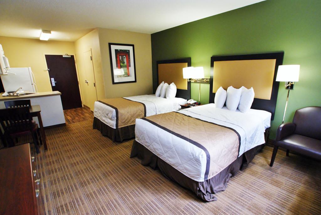 Extended Stay America Suites - Raleigh - Cary - Regency Parkway North Buitenkant foto