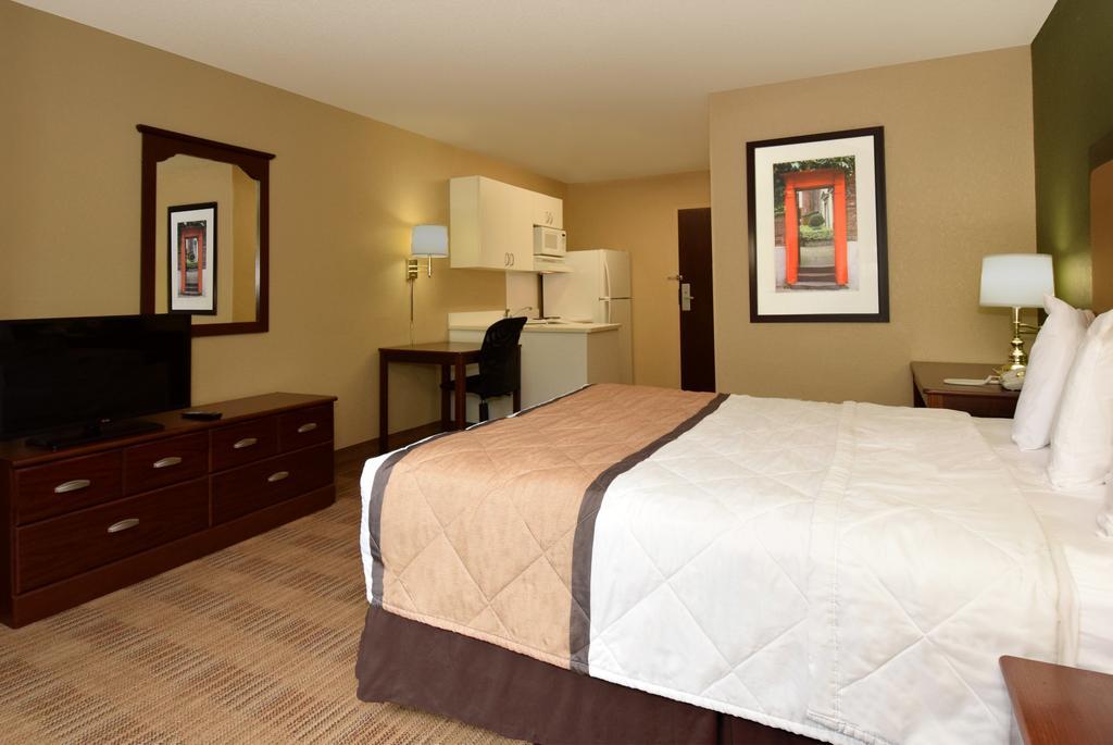 Extended Stay America Suites - Raleigh - Cary - Regency Parkway North Buitenkant foto